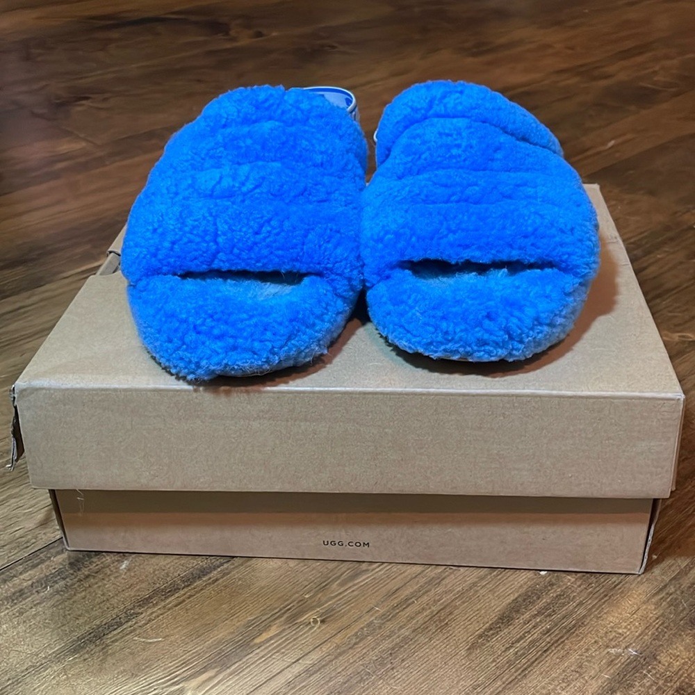UGG Fluff Yeah Slides Blue Size 7